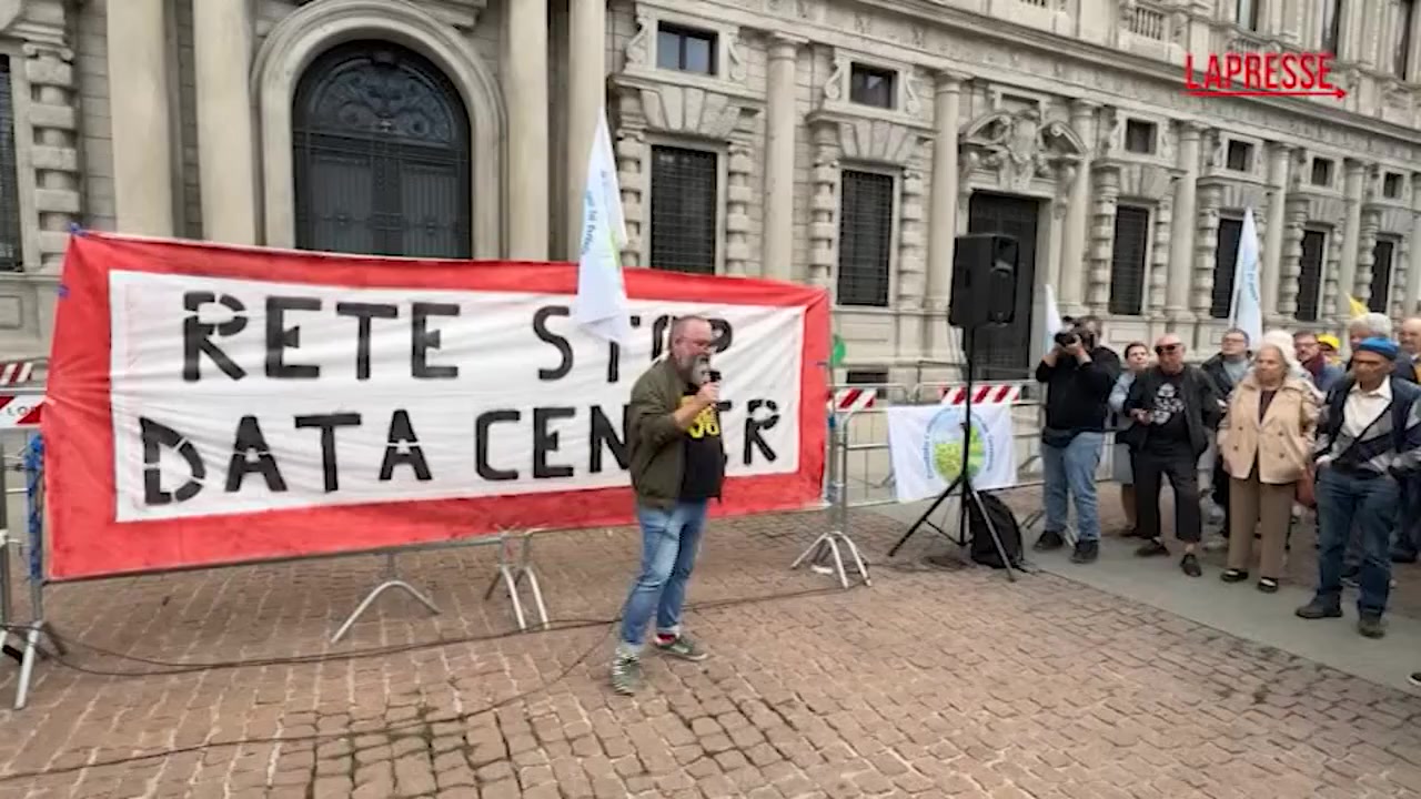 CLICCA QUI PER VEDERE IL VIDEO "Milano, protesta STOP DATACENTER, 10 ottobre 2026"